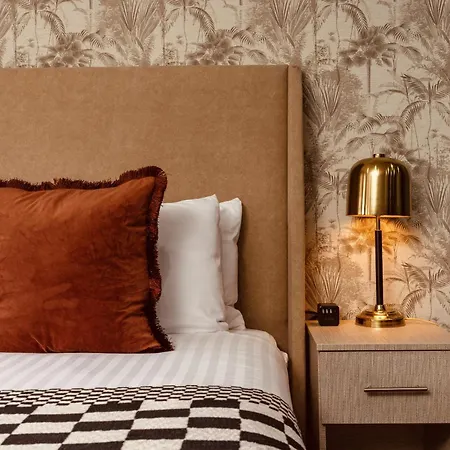 Primedeluxe Leeds (West Yorkshire)