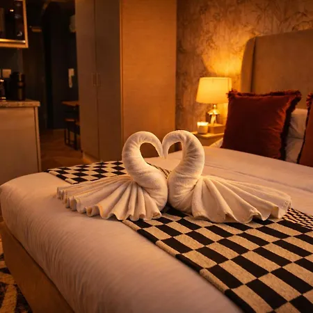 Primedeluxe Leeds (West Yorkshire)